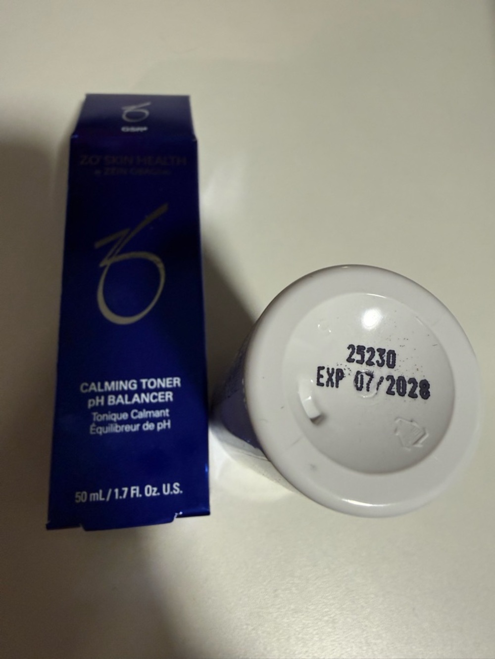 Zo Skin Health- 200mL Exfoliating Cleanser, 50mL Calming Toner & 3 Sheet Masques - Picture 7 of 10